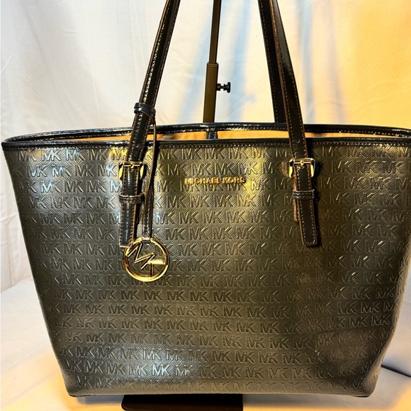 Michael Kors Handbags - Michael Kors Navy Blue Structured Tote